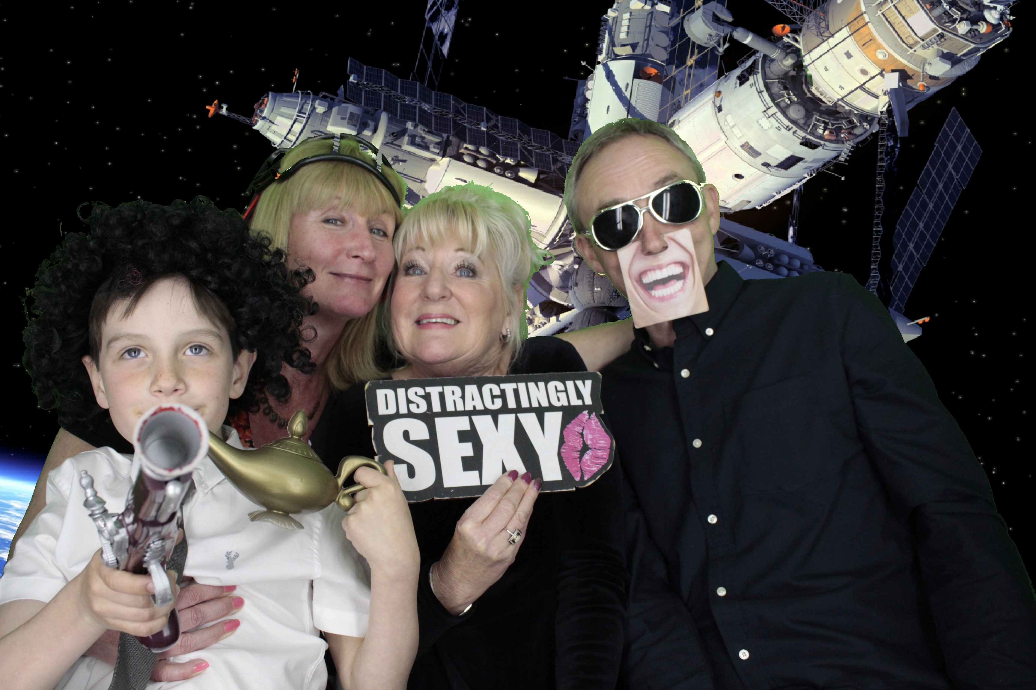 Steve's 65th & Susan 60th Birthday | View more photos from the event at gallery.myphotoboothexperience.co.uk/u/MyPhotoBoothExperienceLtd/Steves-65th-Susan-60th-Birthday